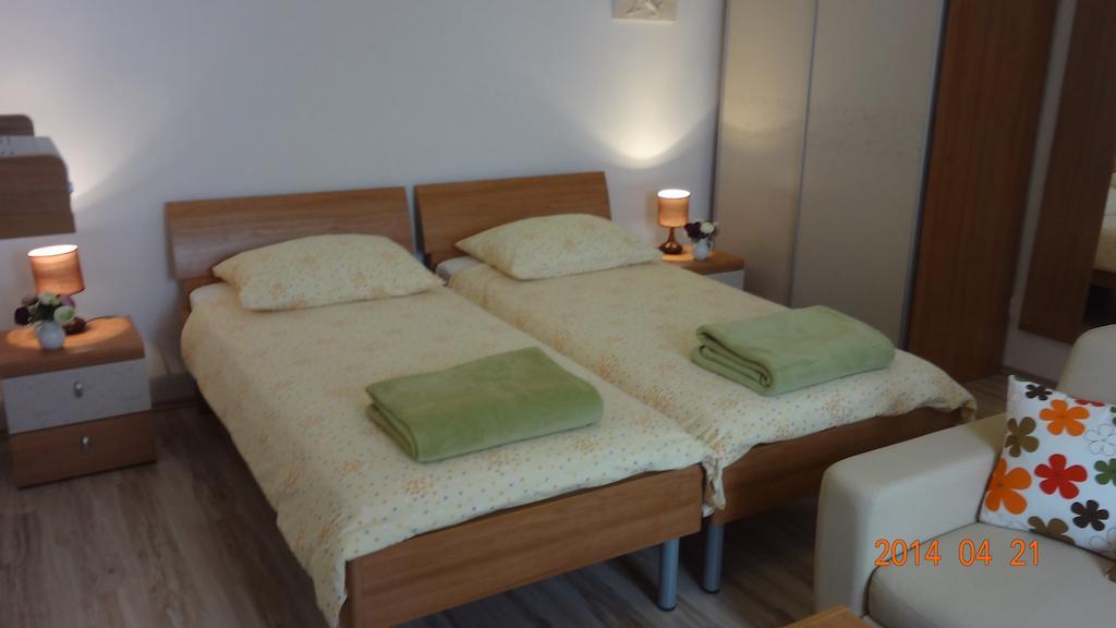 Room Mira Трогир Номер фото